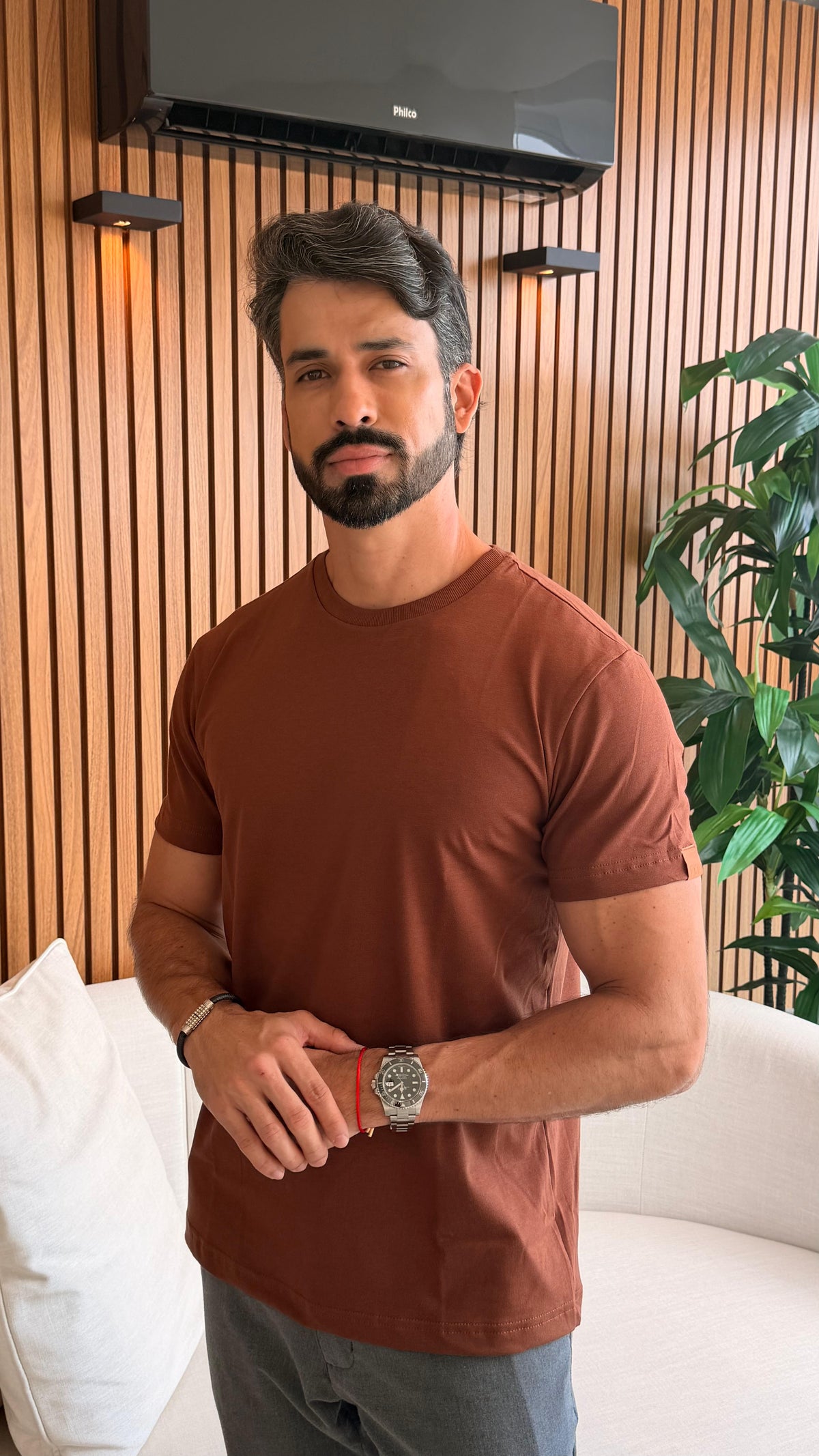 CAMISA COMFORT PARIS GOLA O MARROM CAFÉ